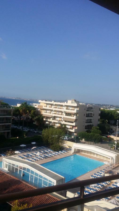 Apartment Heliotel Marine 4* Bord de Mer Saint-Laurent-du-Var Buitenkant foto